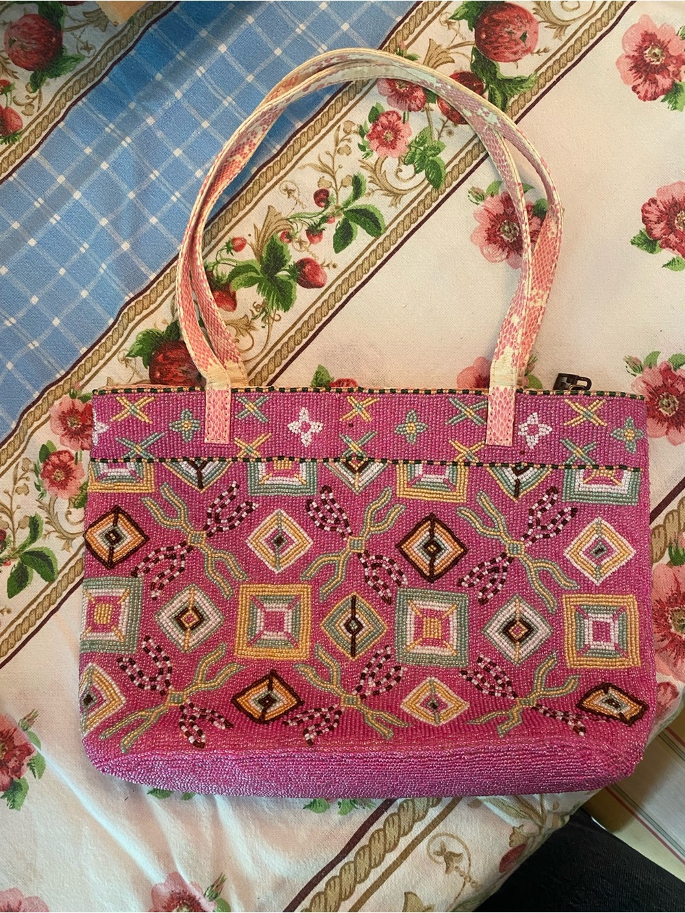 Vintage Fendi Pink Beaded Shoulder Bag with Geometric Embroidery